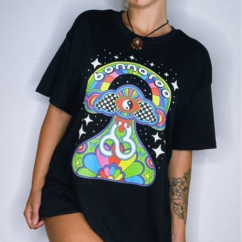 BONNAROO Music Festival Fan Retro Graphic Unisex T-Shirt